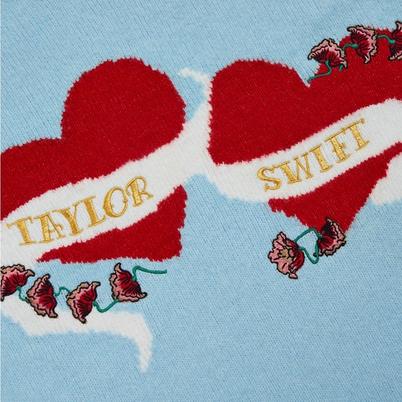 Taylor Swift Album Heart Sweater Self-Titled Holiday Collection - Picture 3 of 5